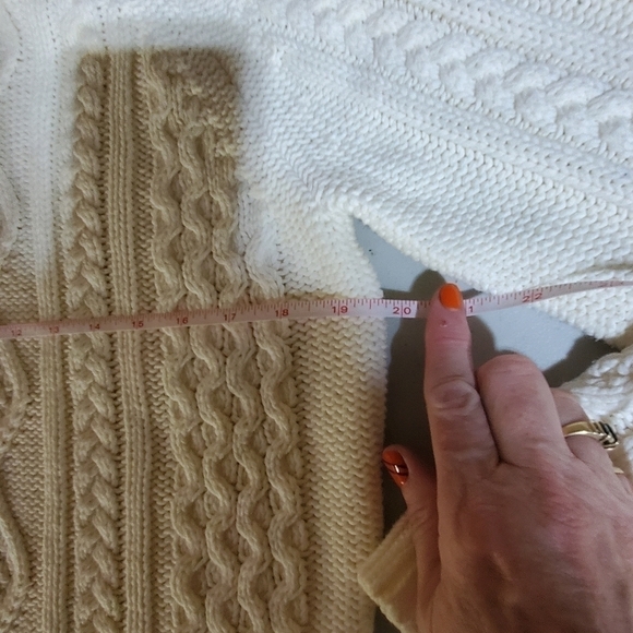 Eddie Bauer Heavy Knitted Cream/Winter White LS Zippered Sz M Cardigan Sweater - Picture 9 of 10